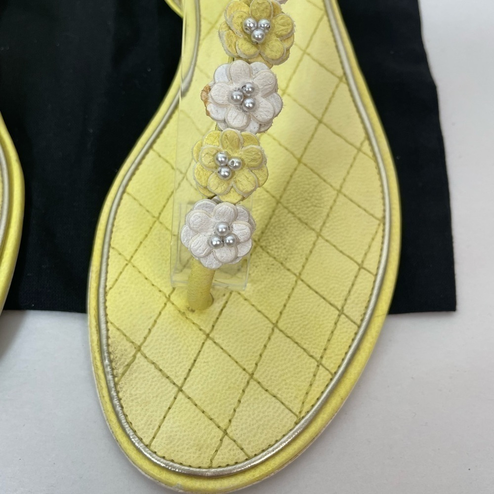 Chanel Interlocking CC Logo Sandals - Picture 9 of 10